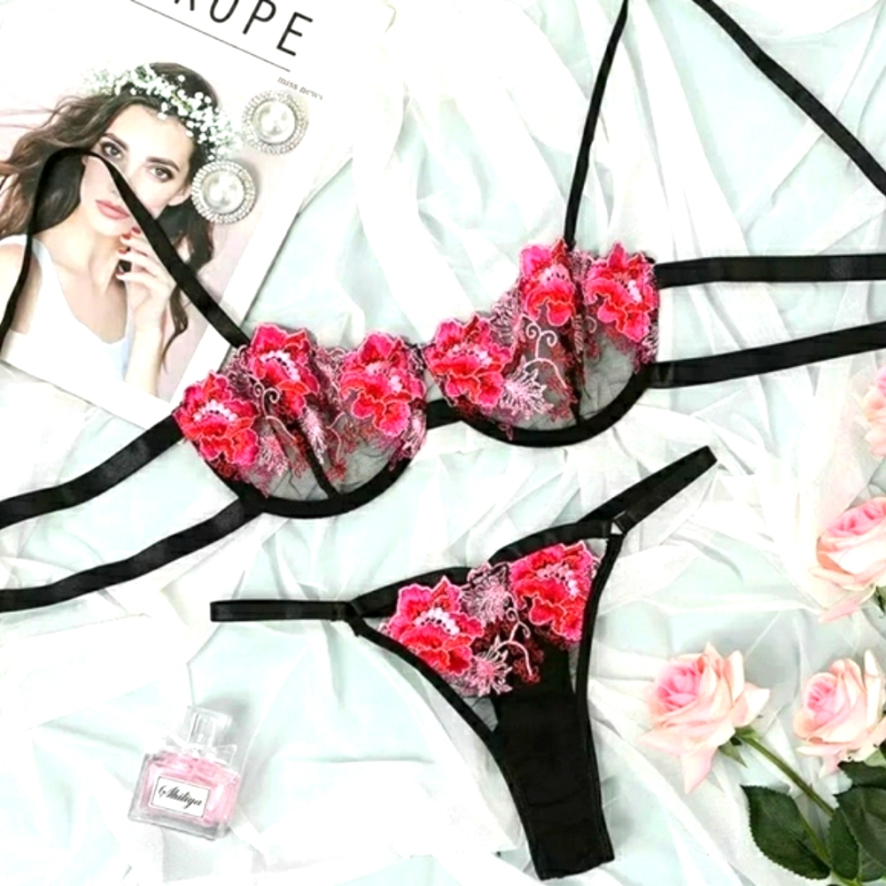 NWT Valentina Love Bra